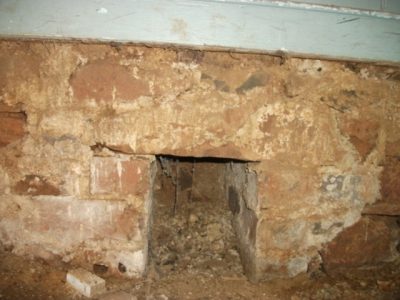 hall earthen floor 03