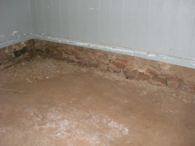 hall earthen floor 12