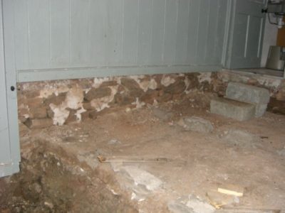 hall earthen floor 07