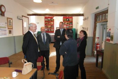 nick-harvey-academy-group-discussion-1