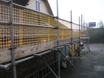 6-Work-Starts-on-Kitchen-Scaffolding-1