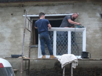 Fitting-Restored-Windows-8