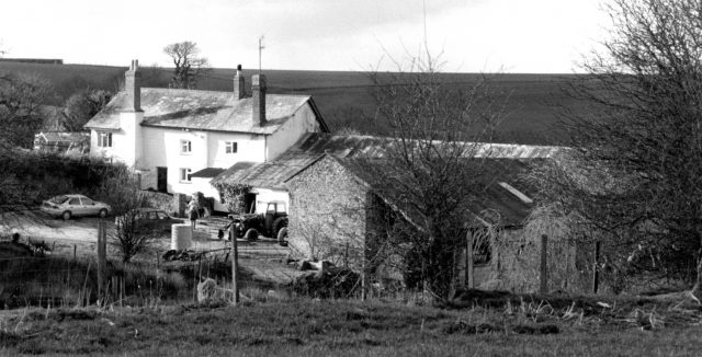 FA12 Rusden Farmhouse c1990s.jpg