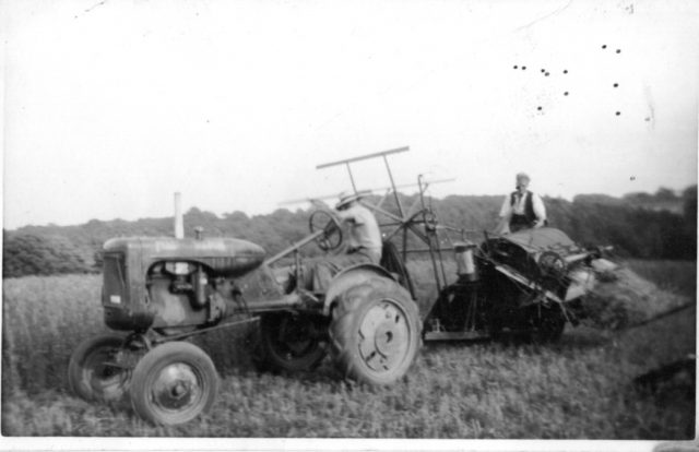 FA2 Bert Vickery Circa early 1950s.jpg