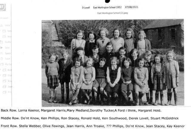 Children at East Worlington School 1952 with names