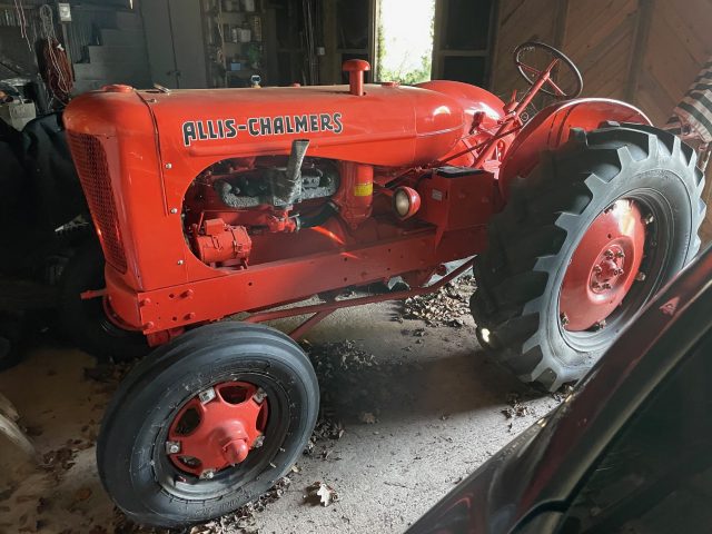Allis Chalmers tractor