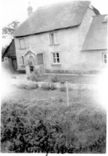 EW20a-The-Old-Smithy