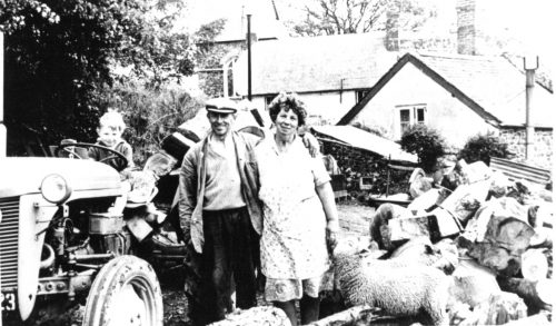 FA28-Bert-and-Mrs-Wills